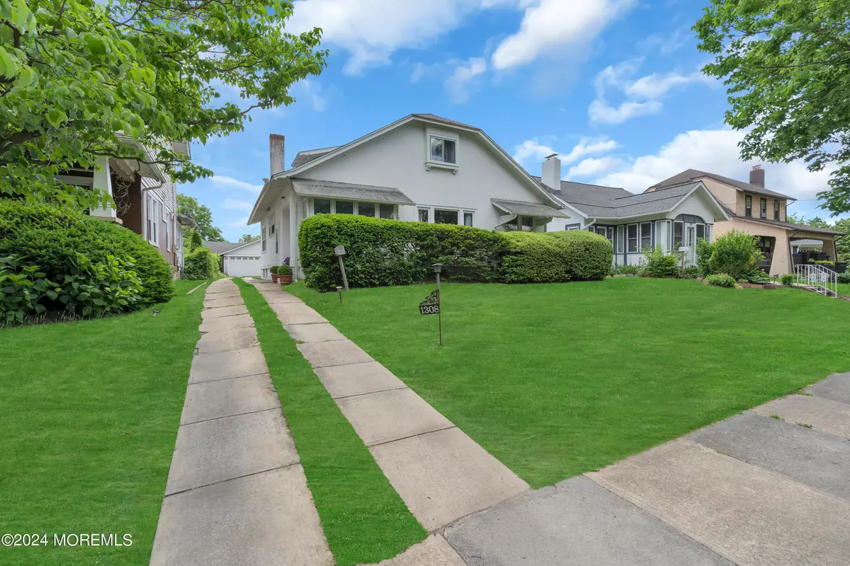 Asbury Park, NJ 07712,1308 4th Avenue