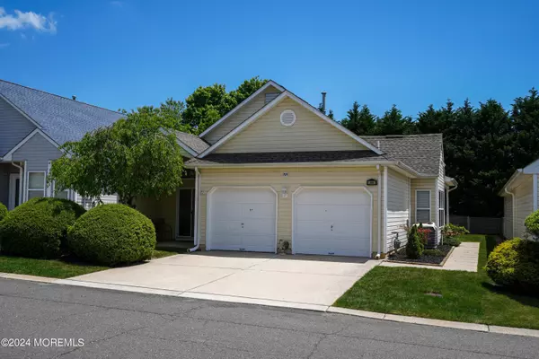 Manahawkin, NJ 08050,37 Highland Drive