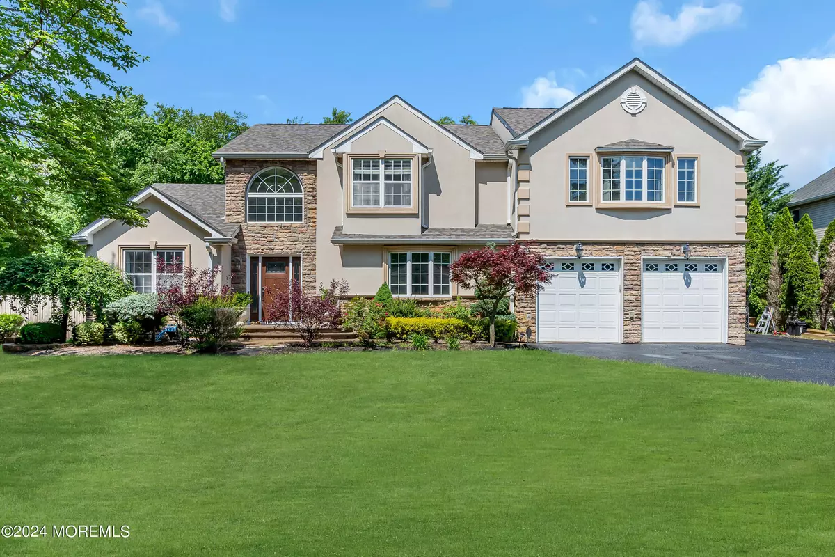 Manalapan, NJ 07726,140 Millhurst Road