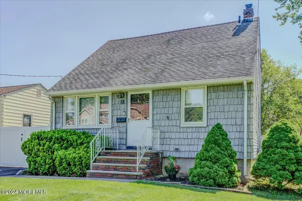 Colonia, NJ 07067,16 Princeton Avenue