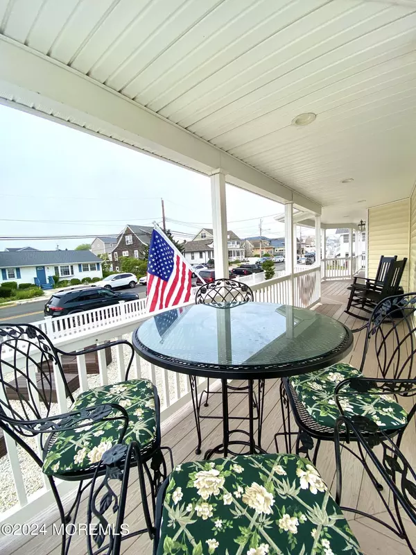 Seaside Park, NJ 08752,65 H Street