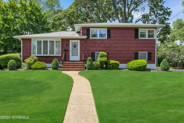 West Long Branch, NJ 07764,23 Hilltop Road