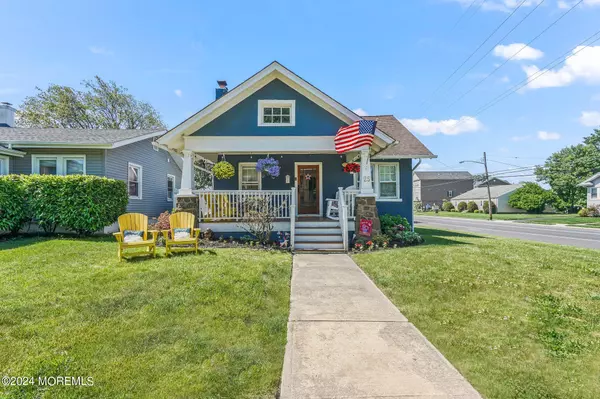 Neptune City, NJ 07753,25 Evergreen Avenue