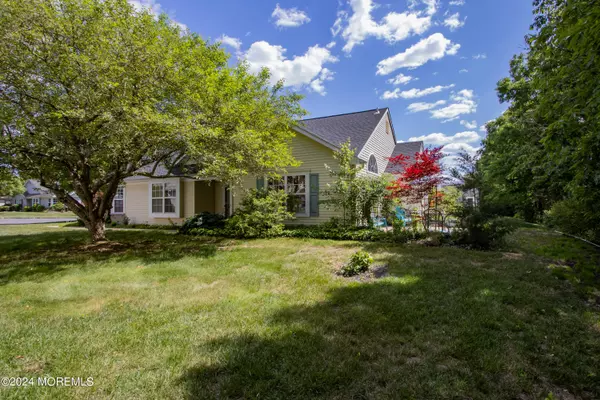 Toms River, NJ 08755,2775 Meadow Lake Drive