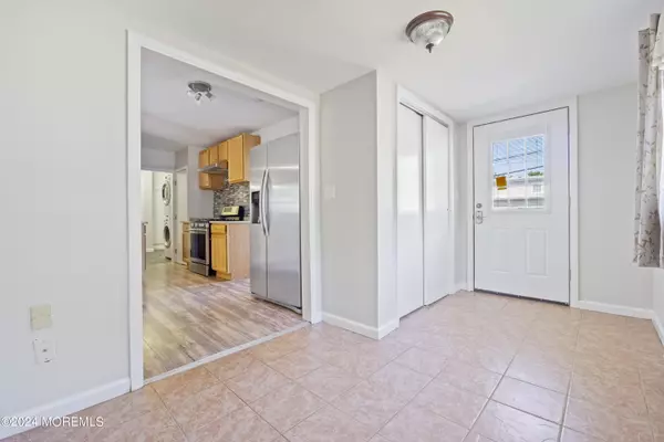 Keansburg, NJ 07734,65 Beaconlight Avenue