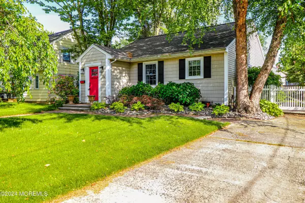 Keyport, NJ 07735,34 Walling Terrace