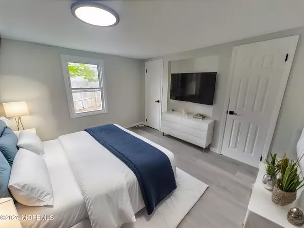 Hazlet, NJ 07730,25 Borick Avenue