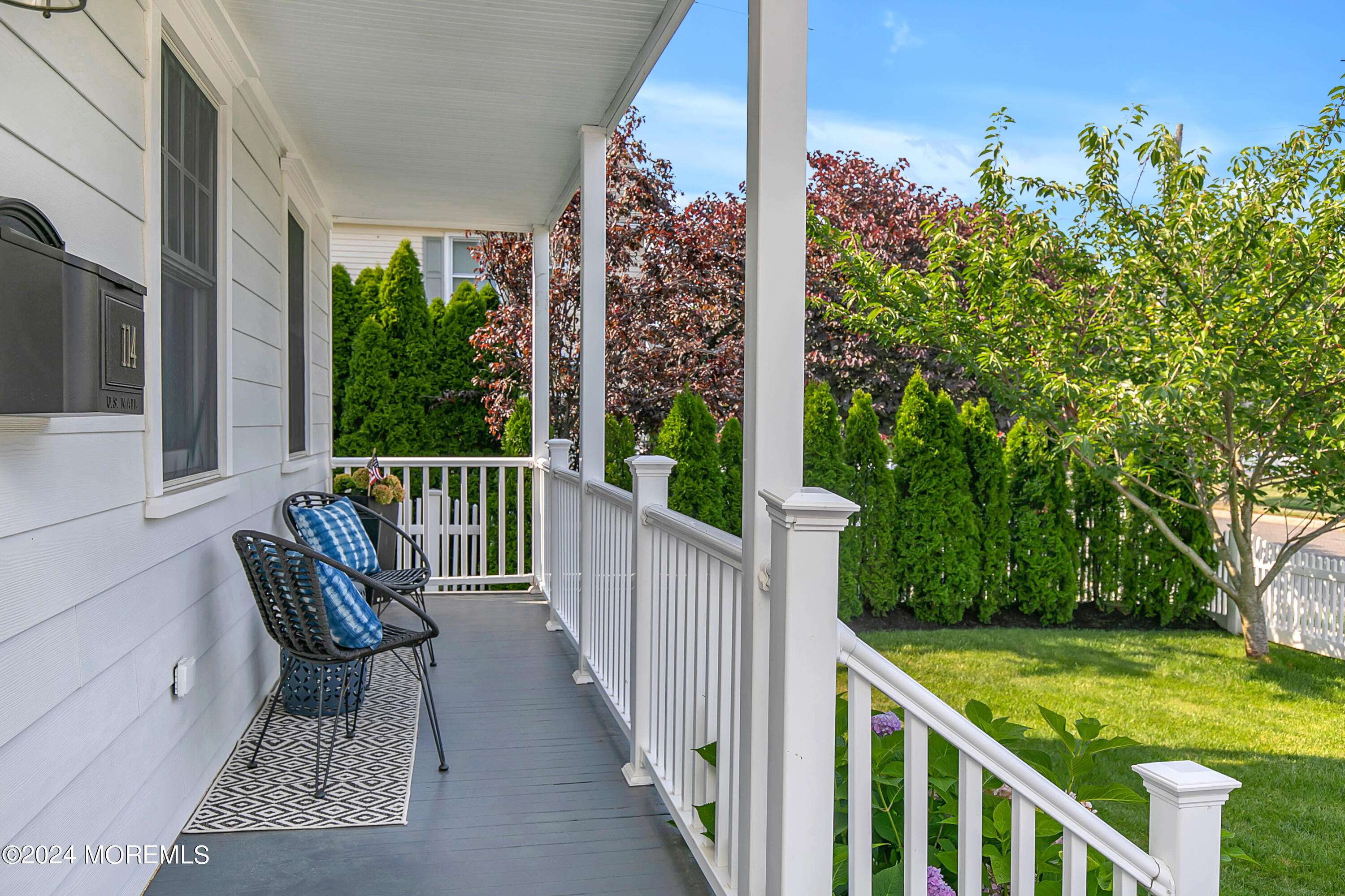 Fair Haven, NJ 07704,114 Lexington Avenue