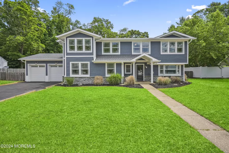 19 Barbara Lane, Oakhurst, NJ 07755