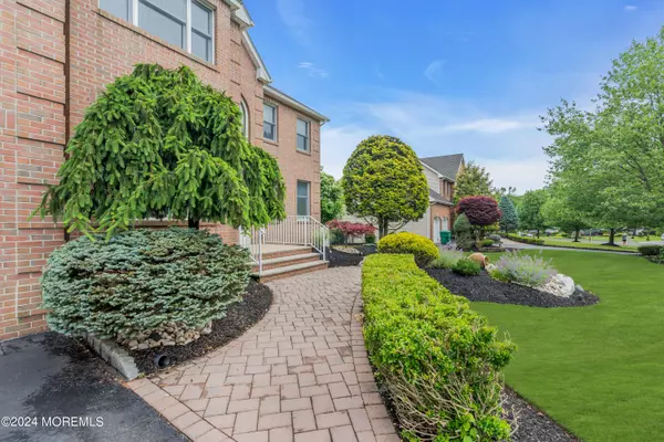 Morganville, NJ 07751,118 Janwich Drive