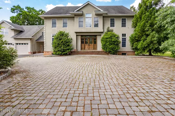 Allentown, NJ 08501,16 N Main Street