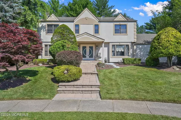 7 Inge Lane,  Marlboro,  NJ 07746