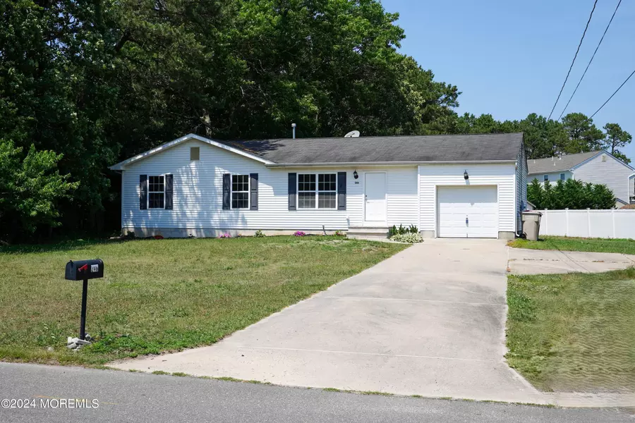 246 Hopedale Drive SW, Bayville, NJ 08721