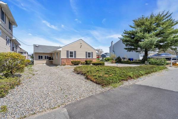 93 Club House Road, Brick, NJ 08723