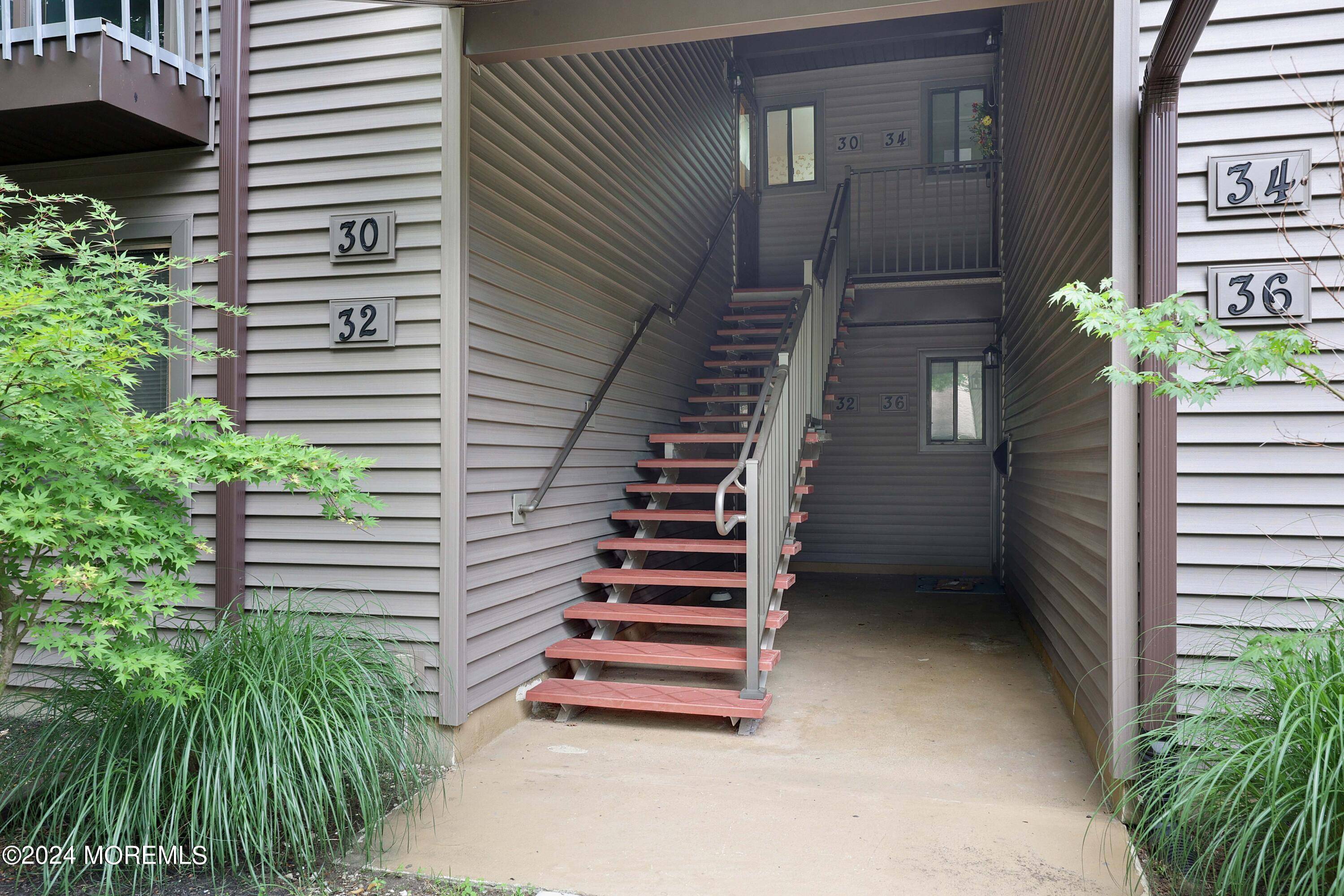 Red Bank, NJ 07701,30 Claremont Court