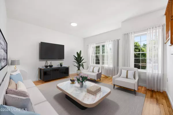 Holmdel, NJ 07733,53 Duxbury Court