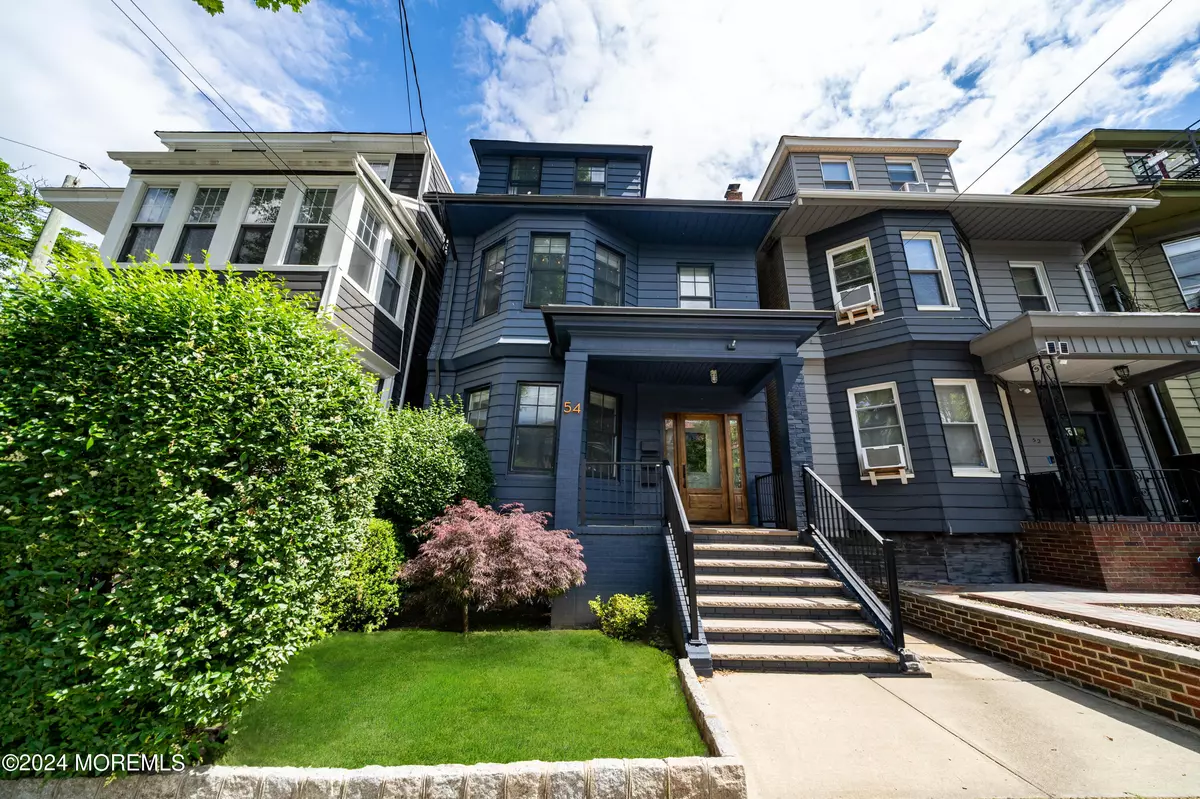 Weehawken, NJ 07086,54 Highwood Terrace