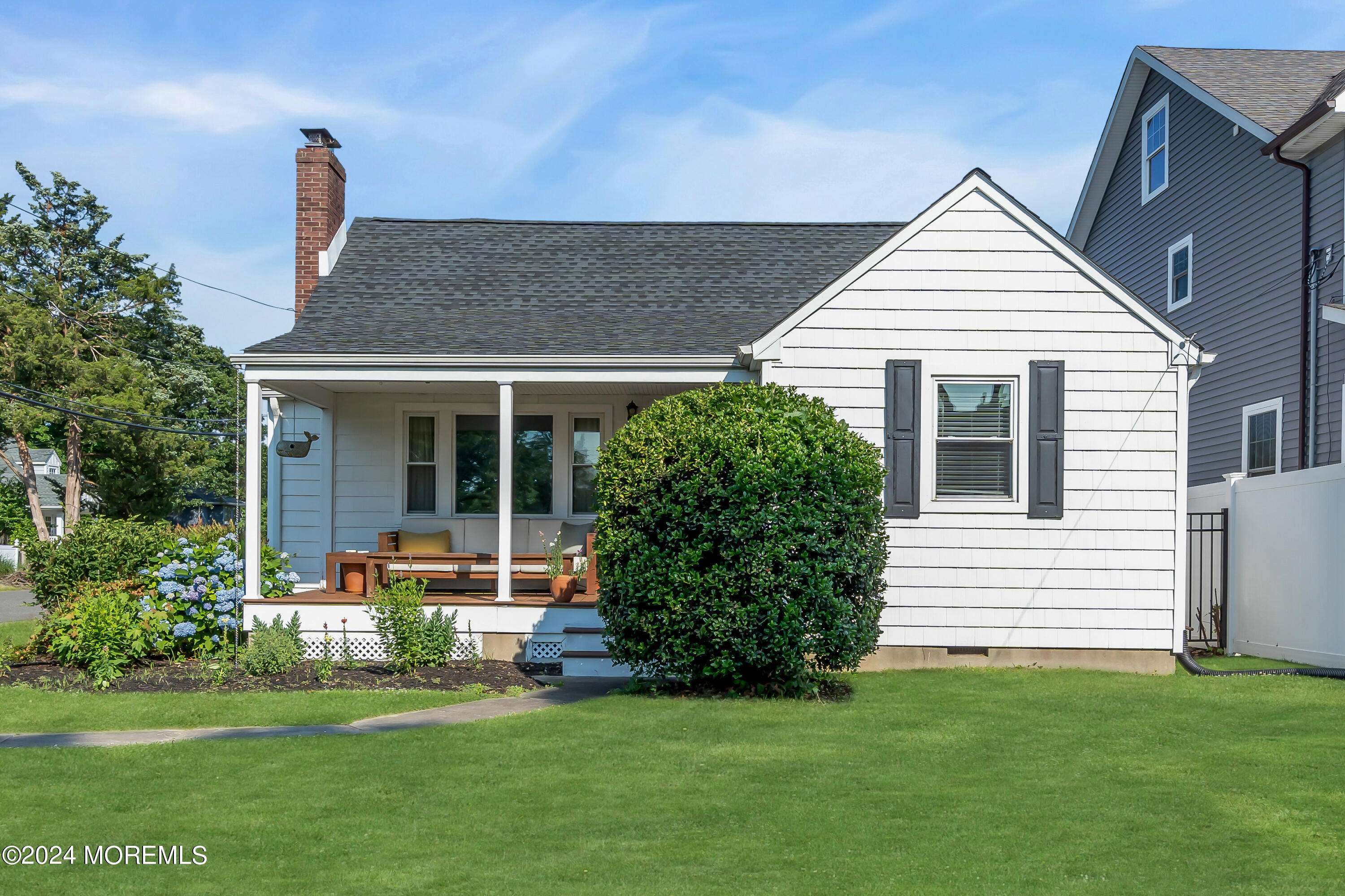 Sea Girt, NJ 08750,2151 8th Avenue