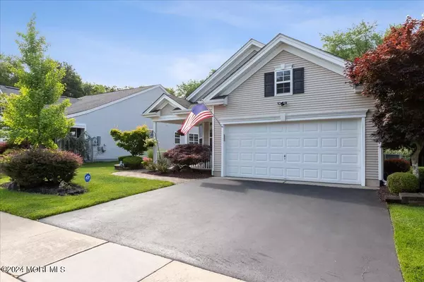 Jackson, NJ 08527,36 Chesterfield Drive