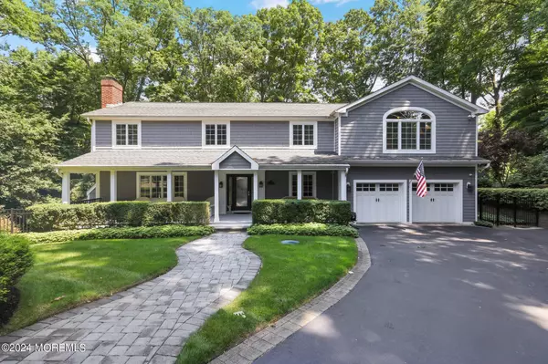 6 Bernard Drive,  Holmdel,  NJ 07733