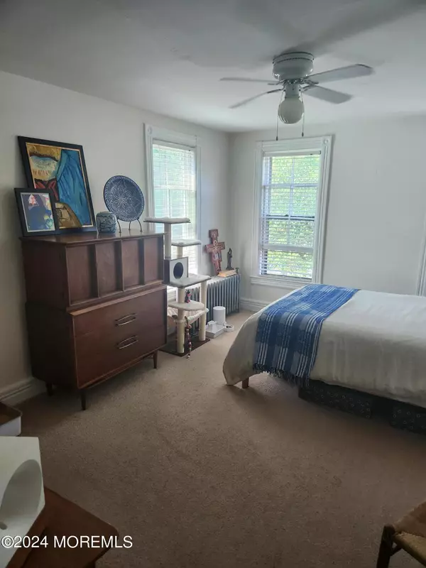 Red Bank, NJ 07701,126 Branch Avenue