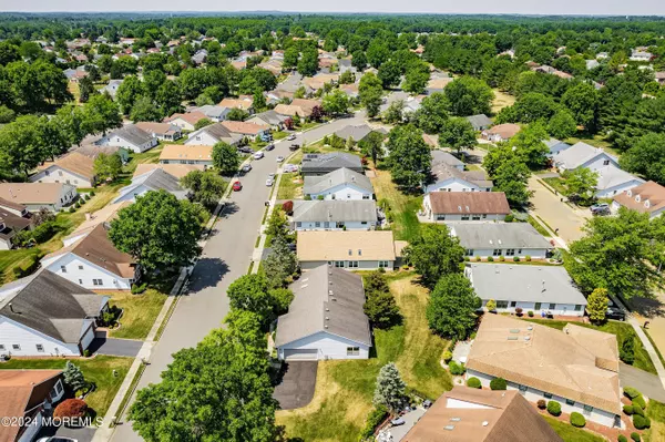 Marlboro, NJ 07746,6 Peasley Drive
