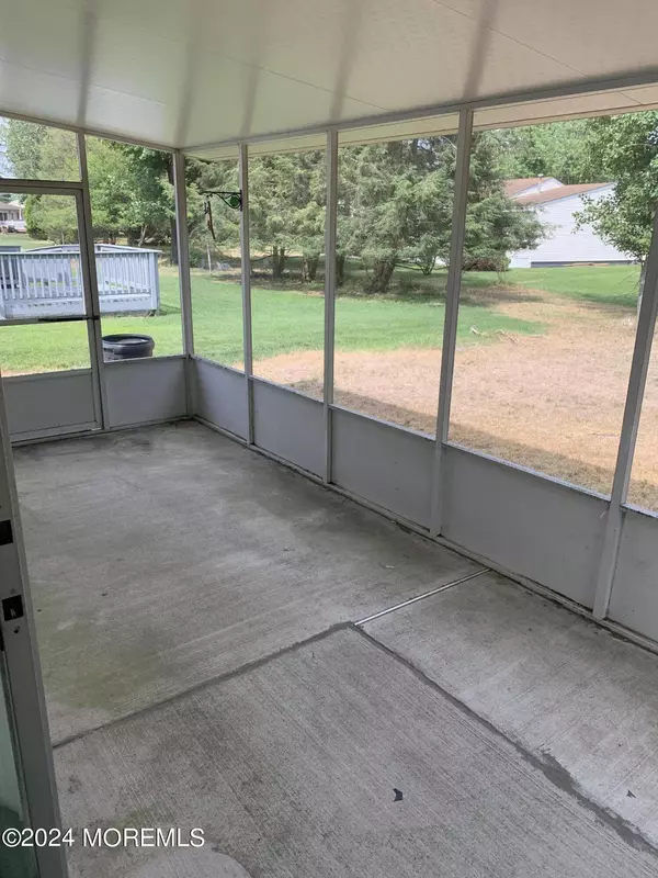 Toms River, NJ 08757,75 Brakenbury Drive