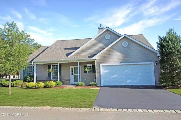 18 Tisdale Road, Whiting, NJ 08759