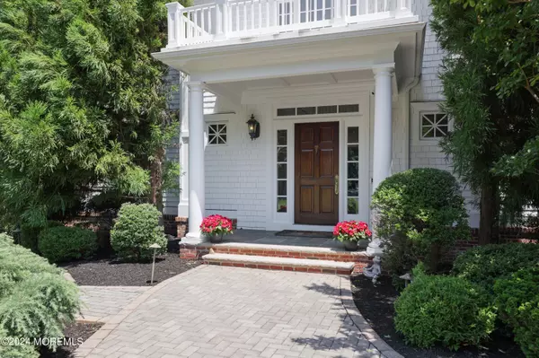 Fair Haven, NJ 07704,20 Sunny Ridge Drive