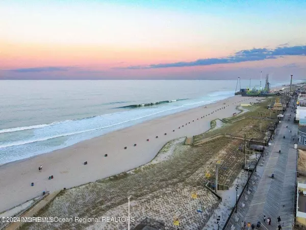 Seaside Heights, NJ 08751,4555 Dupont Avenue