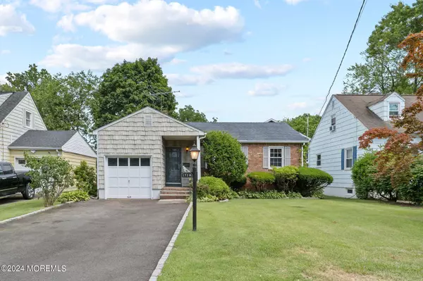 Scotch Plains, NJ 07076,1726 Mountain Avenue