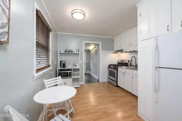 Keyport, NJ 07735,120 Therese Avenue