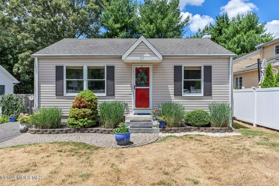 111 Keats Avenue, Toms River, NJ 08753