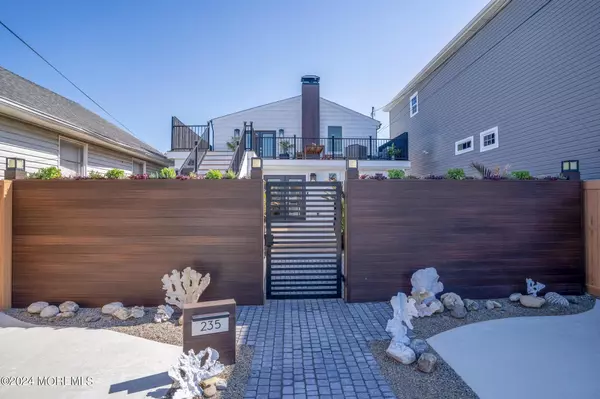 Seaside Heights, NJ 08751,235 Hancock Avenue