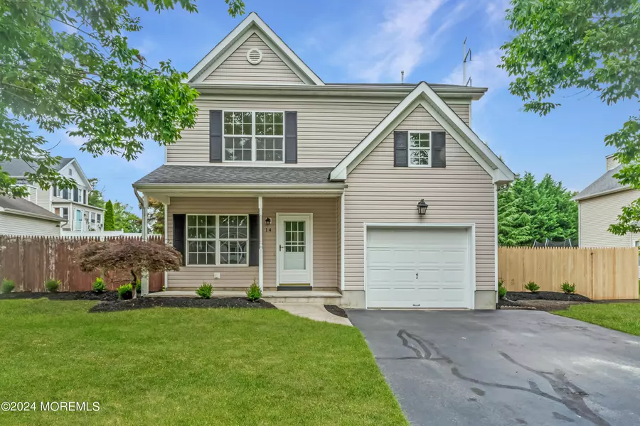 14 Bank Street, Aberdeen, NJ 07747