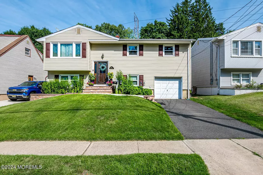 337 Cedar Street, South Amboy, NJ 08879