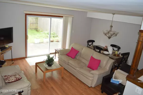 Matawan, NJ 07747,647 Randall Way