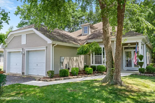 Lakewood, NJ 08701,5 Starwinds Court