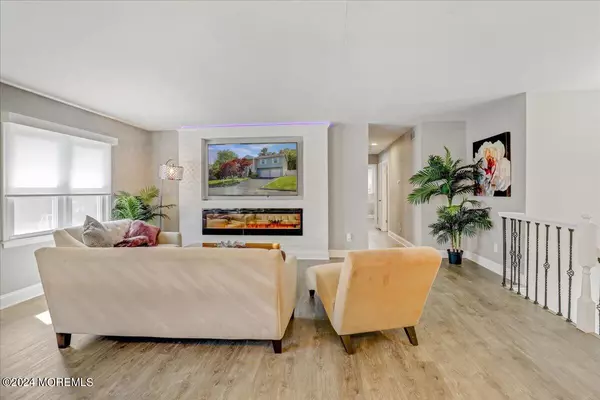 Tinton Falls, NJ 07753,6 Trent Road