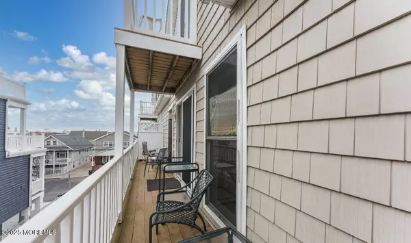 Seaside Heights, NJ 08751,32 Webster Avenue #5