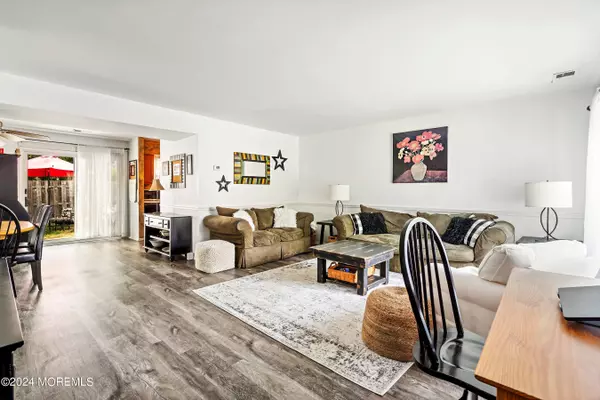 Jackson, NJ 08527,32 Independence Court