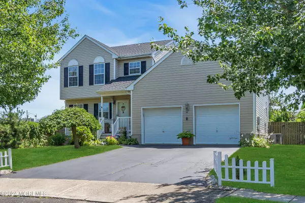 Neptune Township, NJ 07753,11 Waterview Court