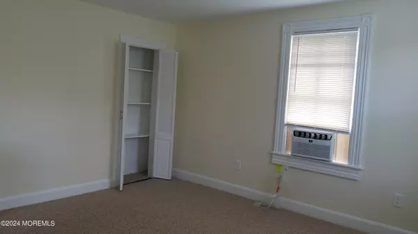 Red Bank, NJ 07701,145 Chestnut Street