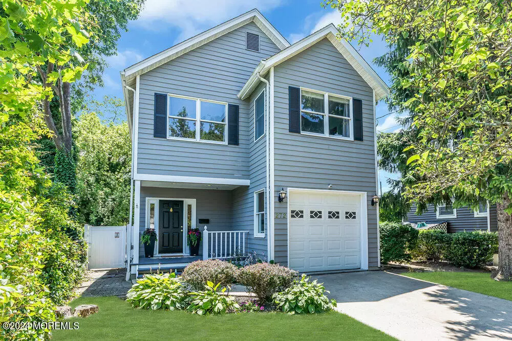 Red Bank, NJ 07701,272 Mechanic Street