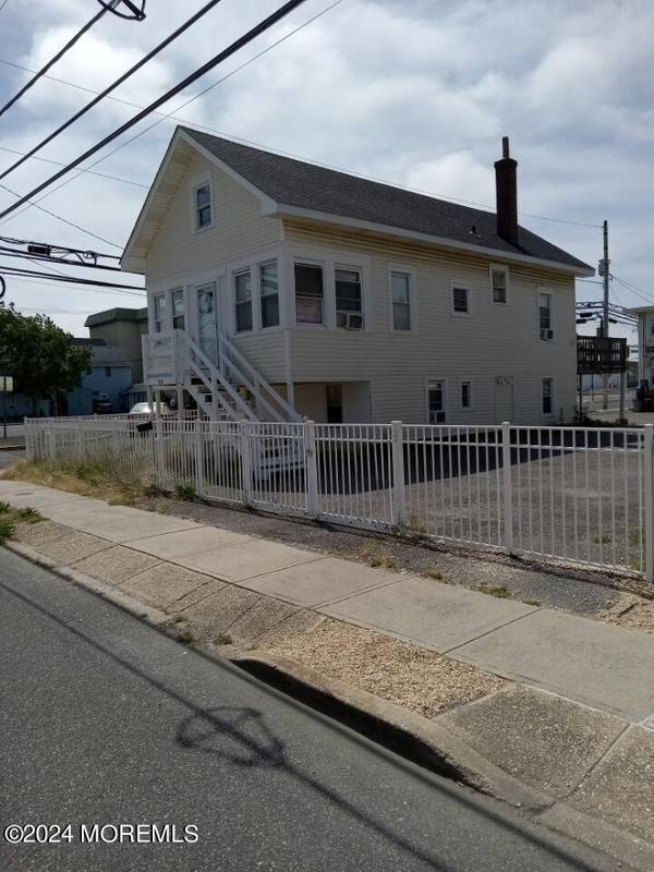 201 Blaine Avenue, Seaside Heights, NJ 08751