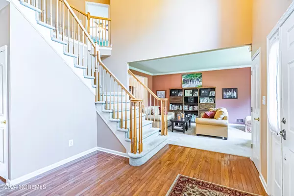 Freehold, NJ 07728,10 Highland Court