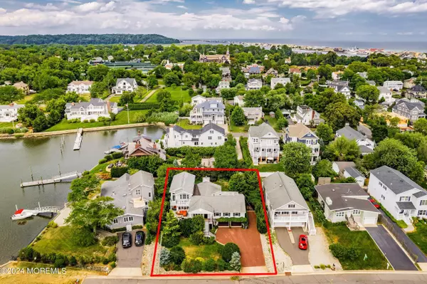 Rumson, NJ 07760,40 Grant Avenue