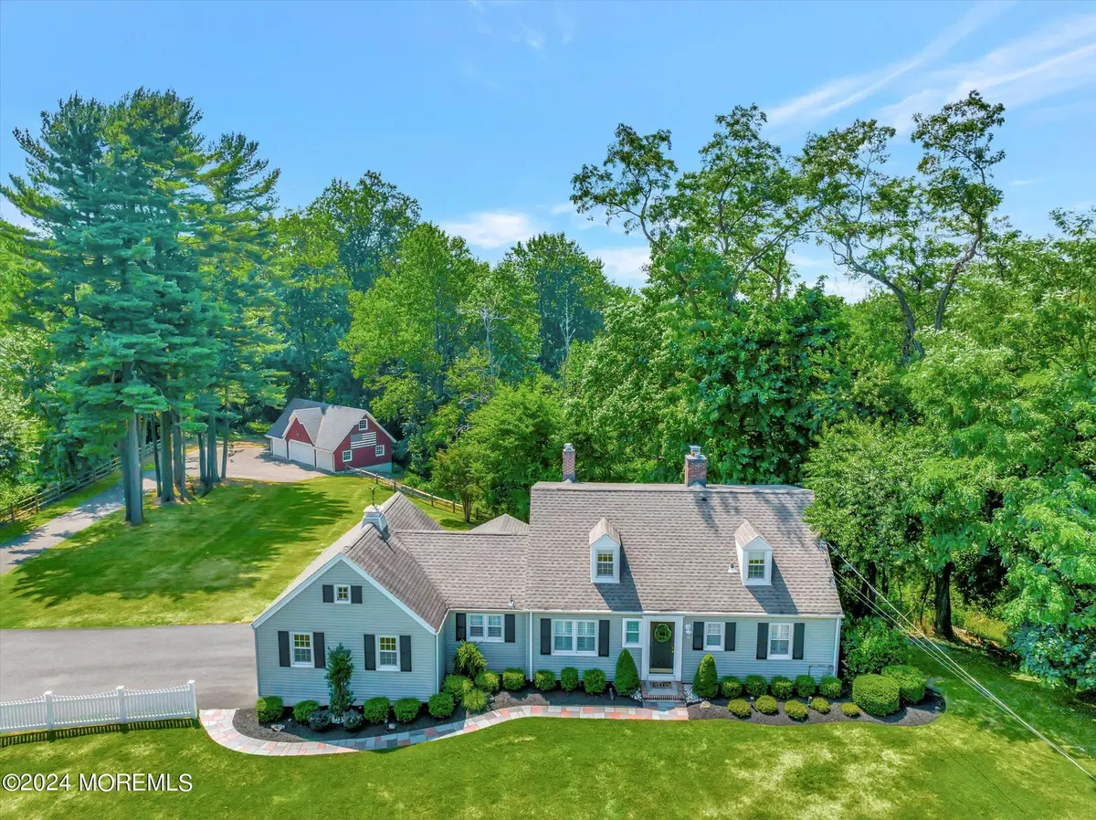 Holmdel, NJ 07733,810 Holmdel Road