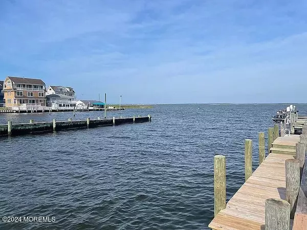 Lavallette, NJ 08735,257 San Fernando Drive