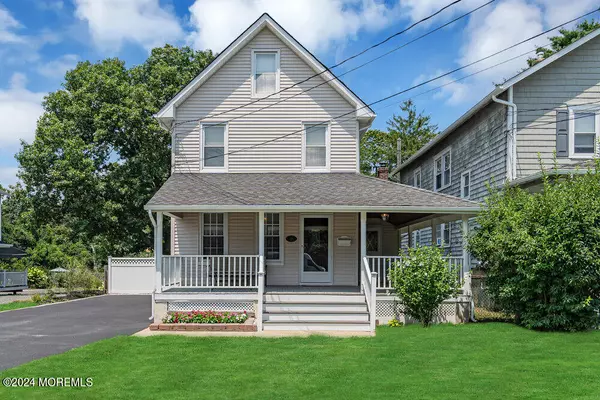 Spring Lake Heights, NJ 07762,746 Wall Road